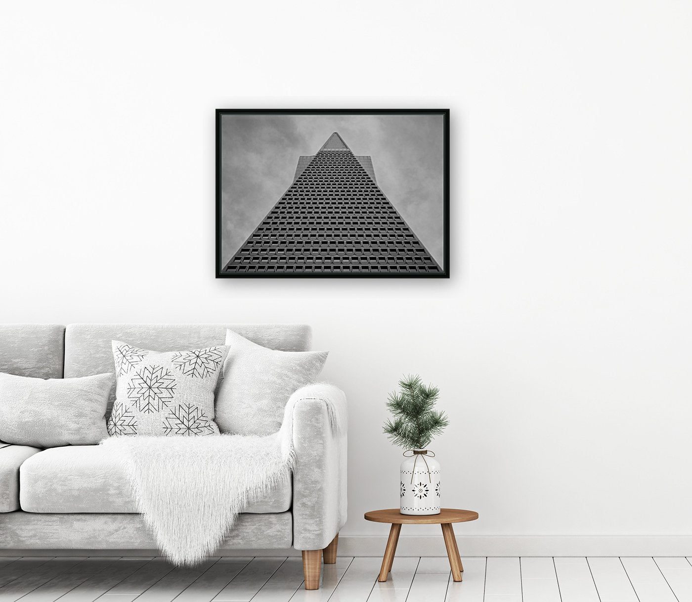 Transamerica Pyramid- Black and White - San Francisco